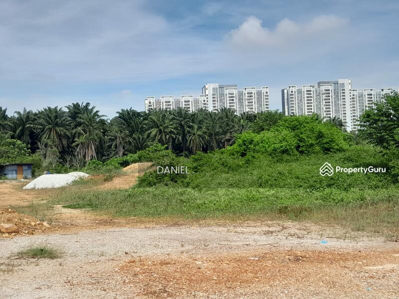Untuk Dijual - BANDAR PUNCAK ALAM, SELANGOR.
