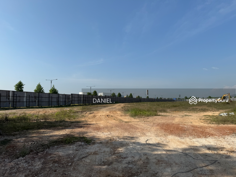 Untuk Dijual - BANDAR PUNCAK ALAM, SELANGOR.