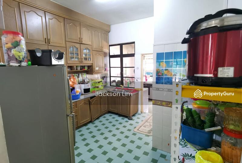 Untuk Dijual - Jalan Suria Bandar Seri Alam