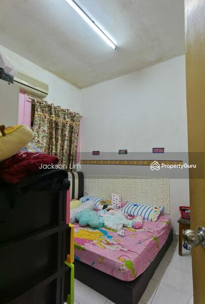 Untuk Dijual - Jalan Suria Bandar Seri Alam