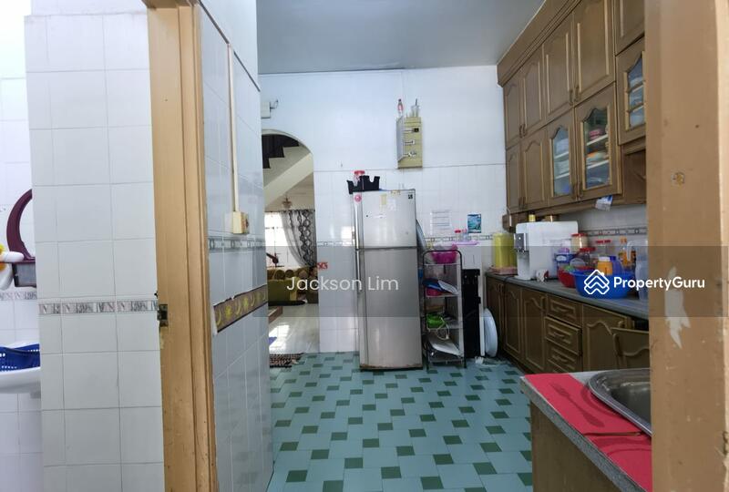 Untuk Dijual - Jalan Suria Bandar Seri Alam