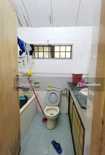 Untuk Dijual - Jalan Suria Bandar Seri Alam