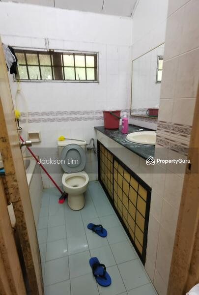 Untuk Dijual - Jalan Suria Bandar Seri Alam