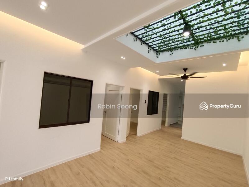 Untuk Dijual - 1 Storey Terrace in Bukit Beruang