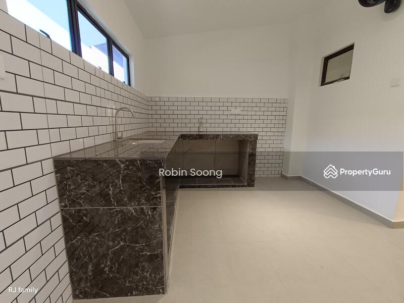 Untuk Dijual - 1 Storey Terrace in Bukit Beruang