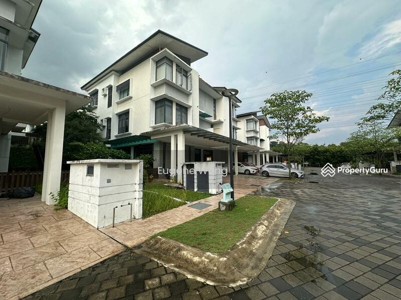 Bungalow for Sale in Taman Equine (Seri Kembangan) - Eugene Wong - PropertyGuru.com.my
