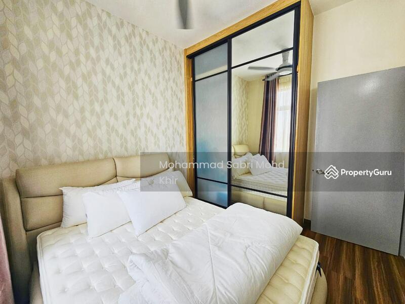 Bedroom with mattress