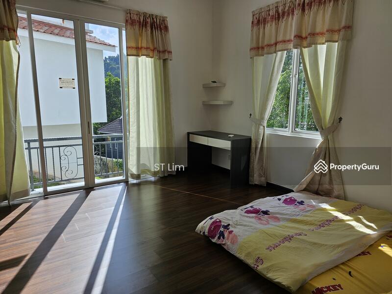 For Sale - 4-storey Bungalow 4821sf at Hilltop in Batu Ferringhi