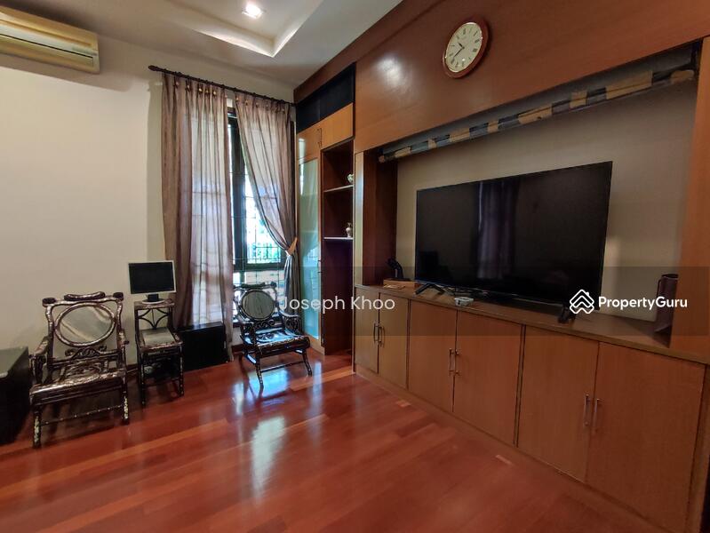 For Sale - Sri Damai