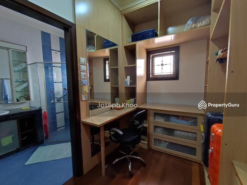 For Sale - Sri Damai