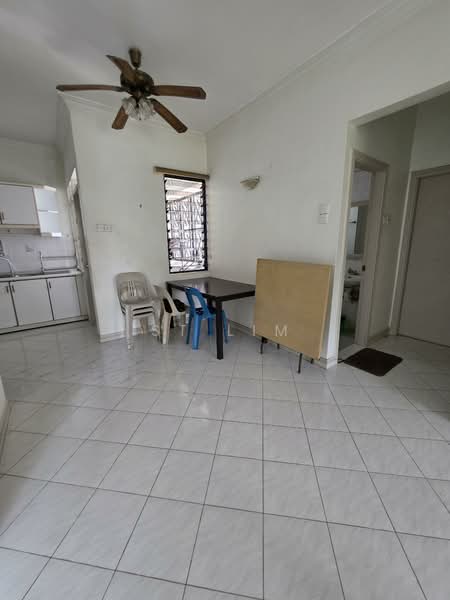 Kondominium untuk Dijual di Sri York Condominium - ST Lim - Kitchen - PropertyGuru.com.my