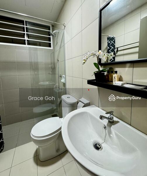 For Sale - 199K 7KM to SHOPPING MALL【FULLY FURNISHED + HIGH CASHBACK】1200SQFT BALCONY & YARD, SALAK TINGGI