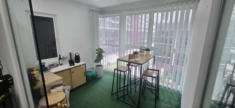 For Rent - Pacific Place