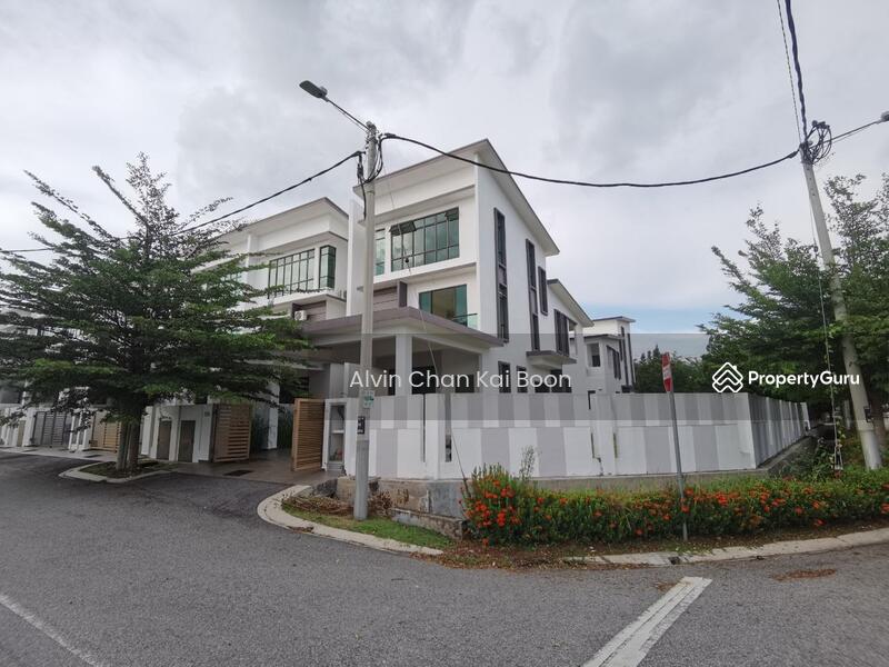 Taman Ozana Residences, Ayer Keroh, Melaka, 6 Bedrooms, 1860 sqft, 2.5