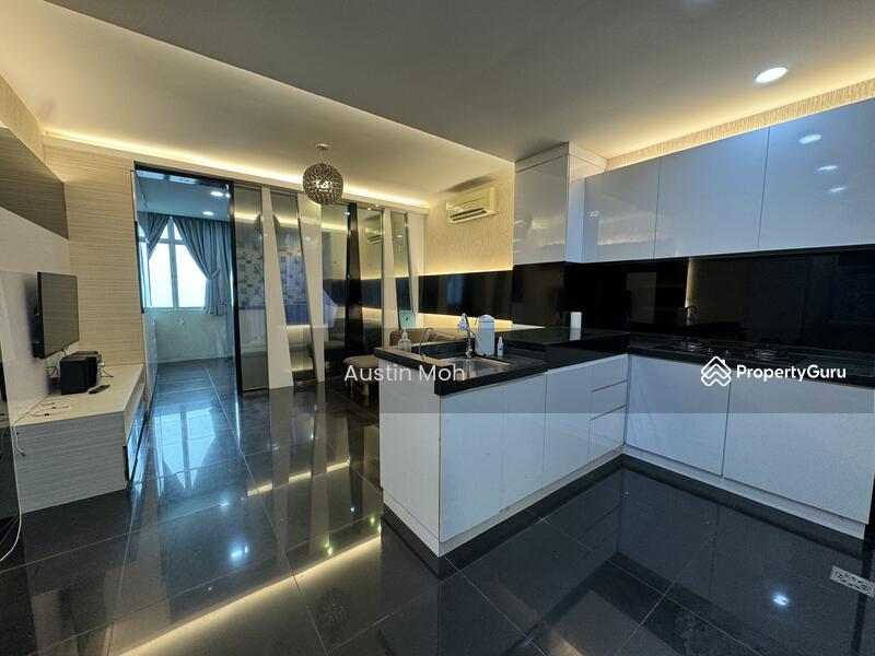 Lake View Suites Mount Austin, Mount Austin, Johor Bahru, Johor