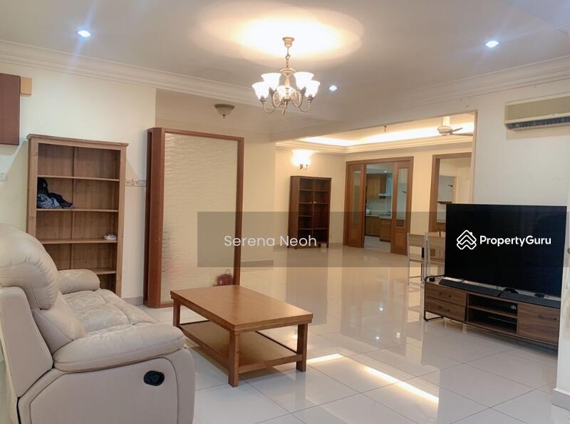 2 Storey Bungalow Batu Ferringhi, Batu Ferringhi, Timor Laut (Island), Penang, 5 Bedrooms, 3500