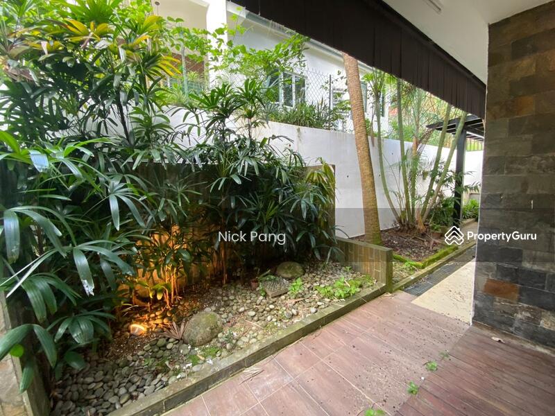 Taman Kolam Air Landed SemiD, Johor Bahru, Johor, 4 Bedrooms, 2800
