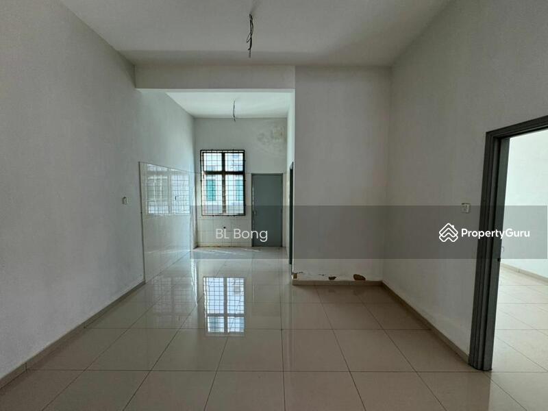 Untuk Dijual - Terrace house at Cheng