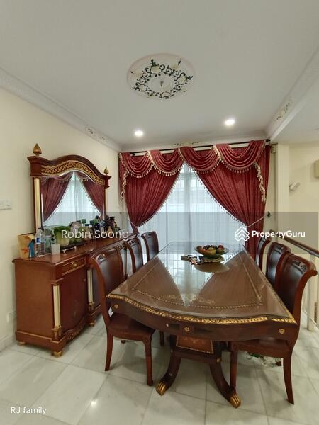 For Sale - 3 Storey Freehold Semi D in Bukit Beruang
