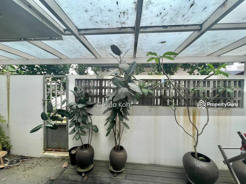 3-storey Terraced House for Sale in Valencia (Sungai Buloh) - Celina Koh - PropertyGuru.com.my