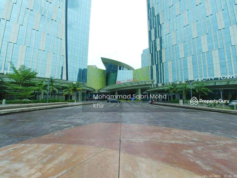 Tower 1 and 2 link and next to IOI City Mall, Putrajaya. 