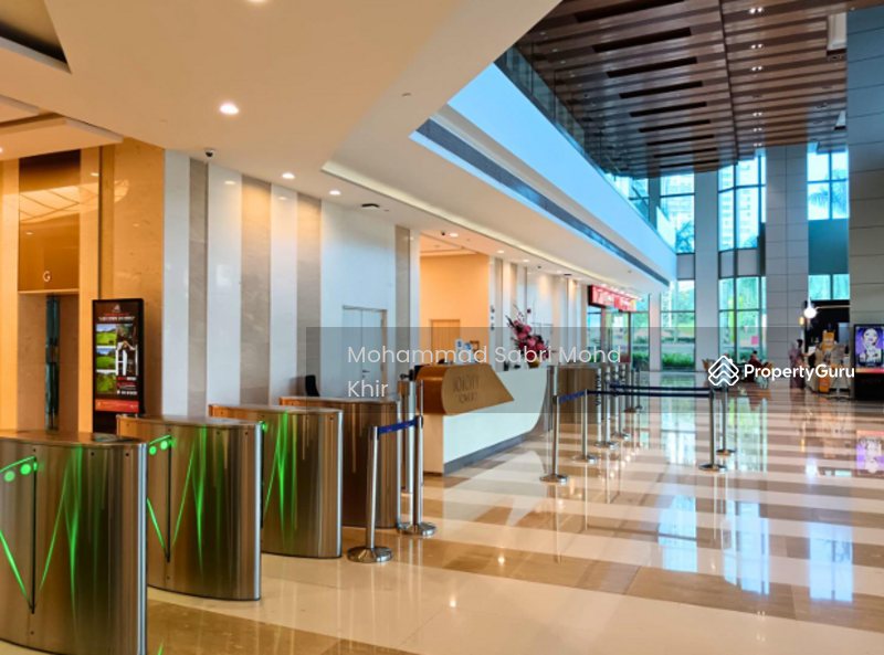 Tower 2 Main Lobby with security
