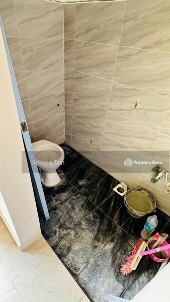 For Sale - Taman Universiti Low Cost Corner