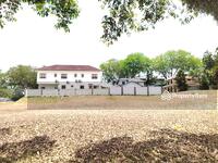 For Sale - A'famosa D'Savoy