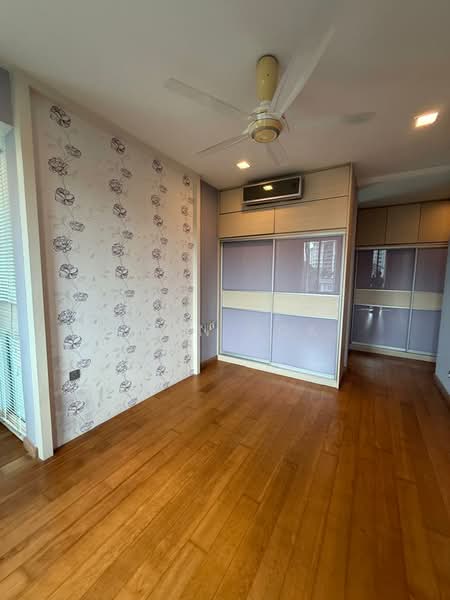 Kondominium untuk Dijual di The View @ Serai Saujana - Ivan Kok - Bedroom - PropertyGuru.com.my