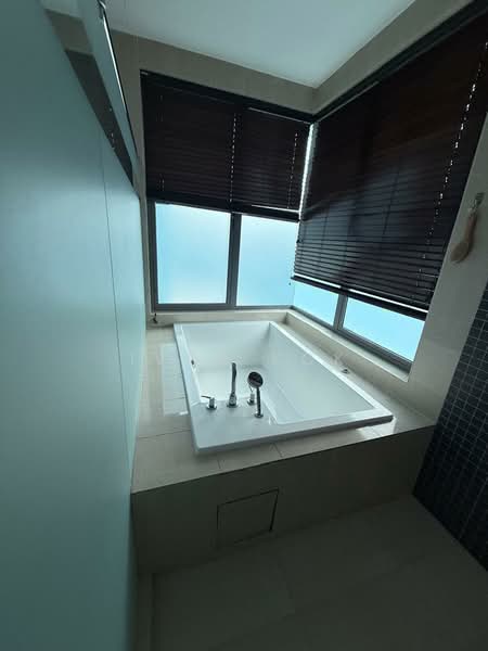 Kondominium untuk Dijual di The View @ Serai Saujana - Ivan Kok - Bathroom - PropertyGuru.com.my