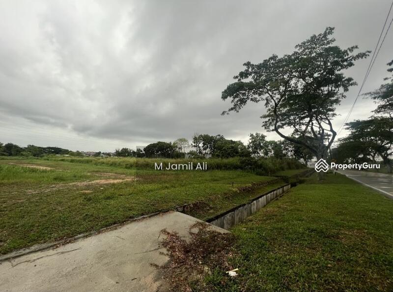 Tanah Perindustrian untuk Dijual di Taman Sri Kluang (Kluang) - M Jamil Ali - PropertyGuru.com.my