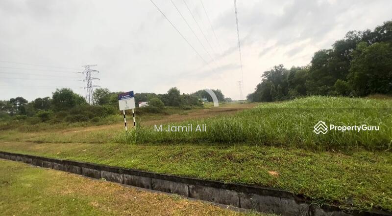 Tanah Perindustrian untuk Dijual di Taman Sri Kluang (Kluang) - M Jamil Ali - PropertyGuru.com.my