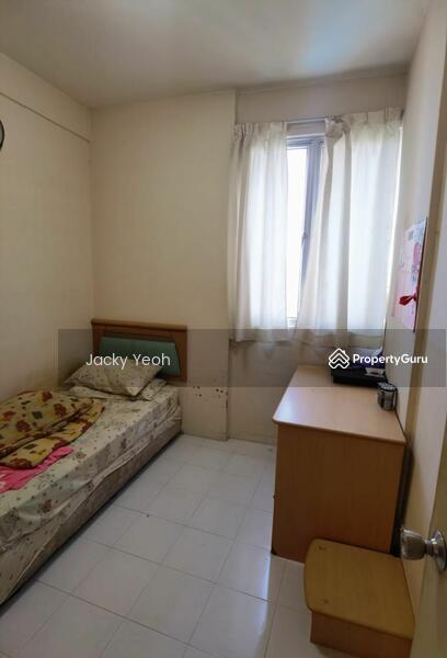 For Rent - Kingfisher Series