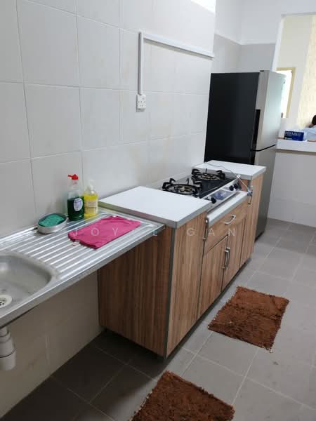 Pangsapuri untuk Disewa di Seri Molek Perdana - Joyce Gan - Kitchen - PropertyGuru.com.my