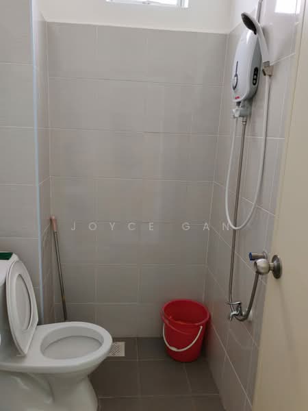 Pangsapuri untuk Disewa di Seri Molek Perdana - Joyce Gan - Bathroom - PropertyGuru.com.my