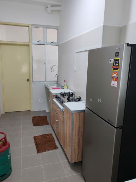 Pangsapuri untuk Disewa di Seri Molek Perdana - Joyce Gan - Kitchen - PropertyGuru.com.my