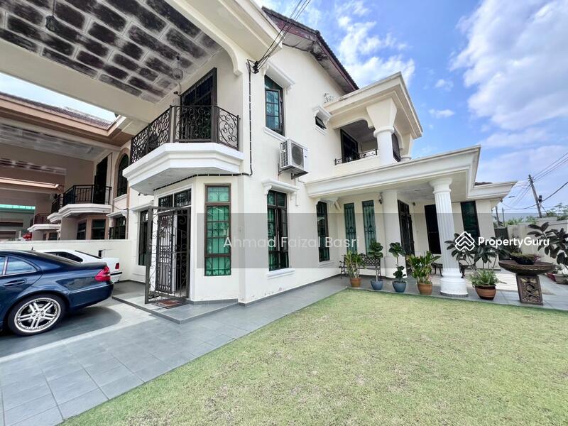 Taman Ayer Keroh Heights, Lorong Utama, Ayer Keroh, Melaka, 4 Bedrooms