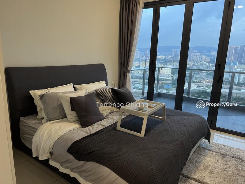 Master Room Connected with Balcony