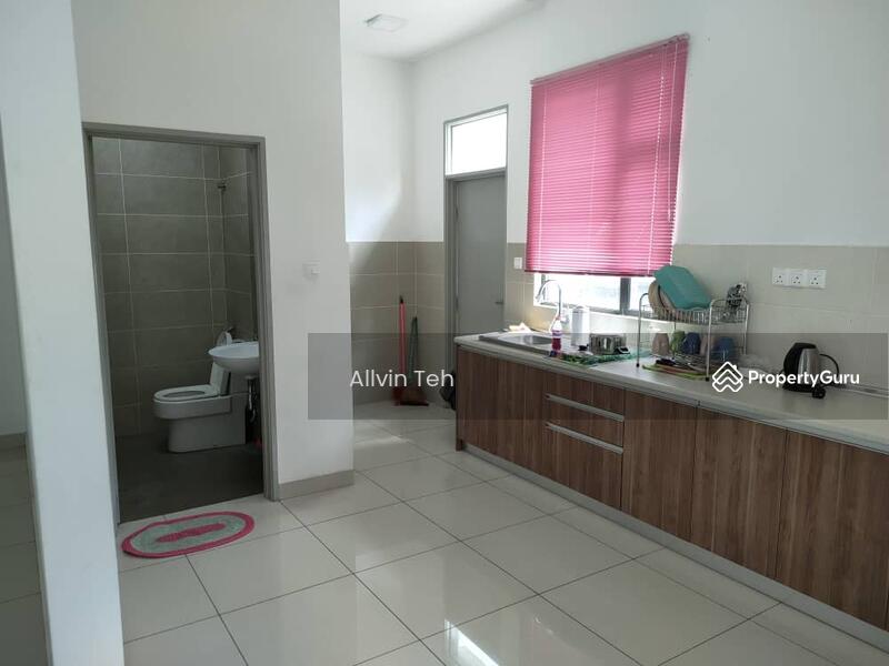 Untuk Disewa - Desa Hill villa @Desa Petaling