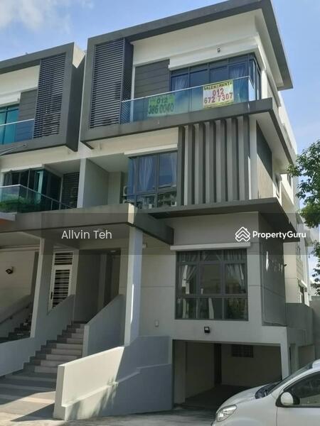 Untuk Disewa - Desa Hill villa @Desa Petaling
