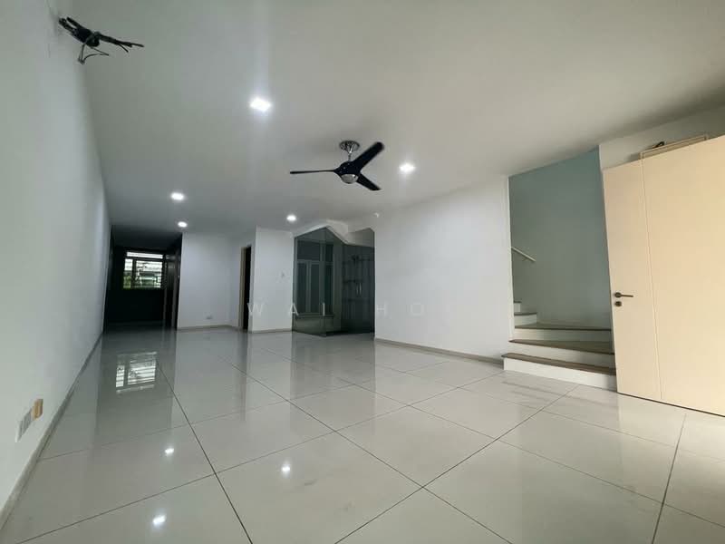 2-storey Terraced House for Sale in Bandar Putra Permai (Seri Kembangan) - Wai Hoe - Living Room - PropertyGuru.com.my