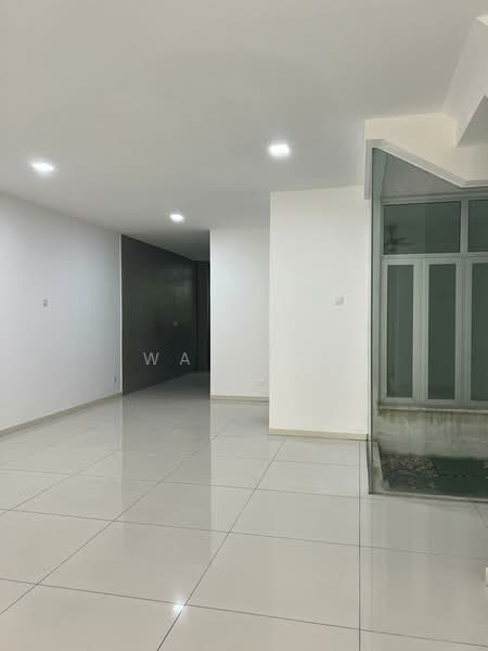 2-storey Terraced House for Sale in Bandar Putra Permai (Seri Kembangan) - Wai Hoe - Interior - PropertyGuru.com.my