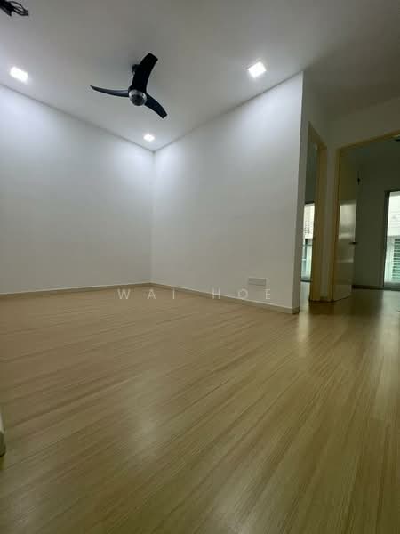 2-storey Terraced House for Sale in Bandar Putra Permai (Seri Kembangan) - Wai Hoe - Interior - PropertyGuru.com.my