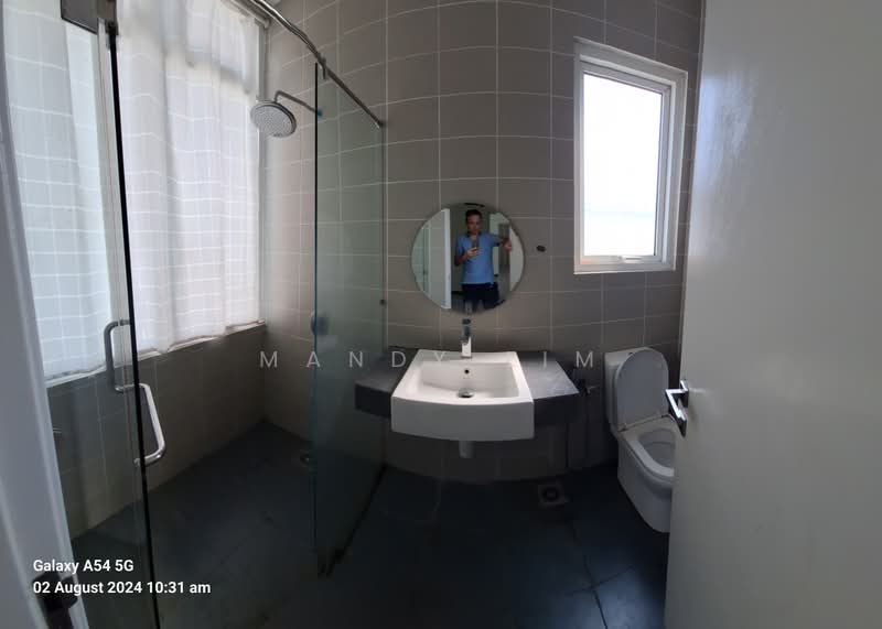 Semi-Detached House for Rent in Cyberjaya (Selangor) - Mandy Lim - Bathroom - PropertyGuru.com.my