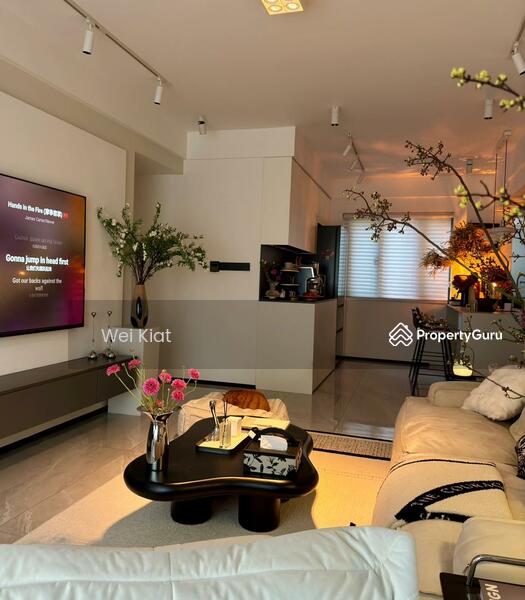 【Taman Connaught 】 Cheras MRT Freehold Condo untuk Dijual RM 450,000