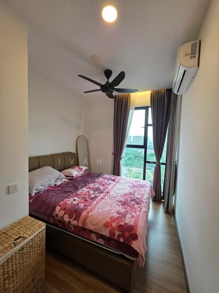 Kediaman Servis untuk Dijual di AraTre' Residences - Ivan Kok - Bedroom - PropertyGuru.com.my