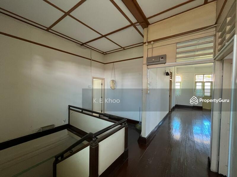 For Rent - Double Storey Bungalow along Jalan Ayer Itam for rent