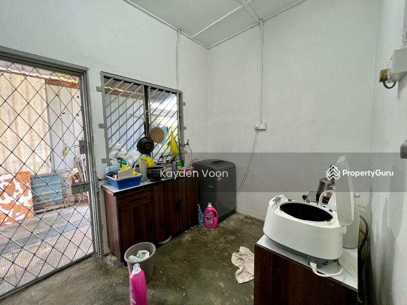 Taman Pertama, Kulai Low Cost Single storey Corner Lot, Kulai, Johor, 2
