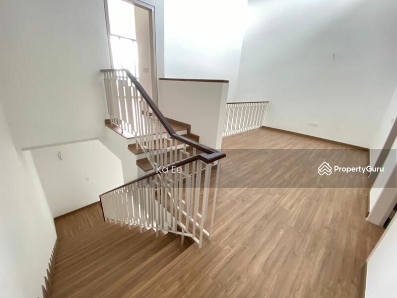 For Sale - Elmina Green Five