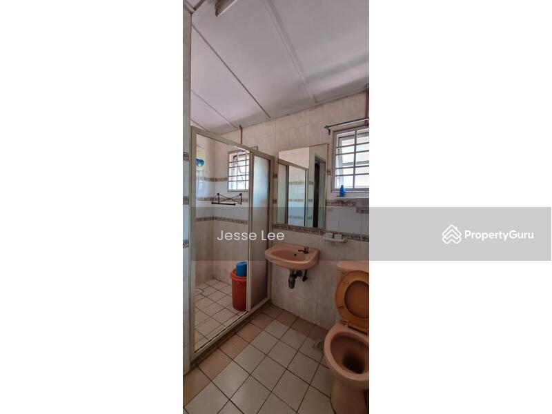 Rumah Teres 2 Tingkat untuk Dijual di Bukit Rahman Putra (Sungai Buloh) - Jesse Lee - PropertyGuru.com.my